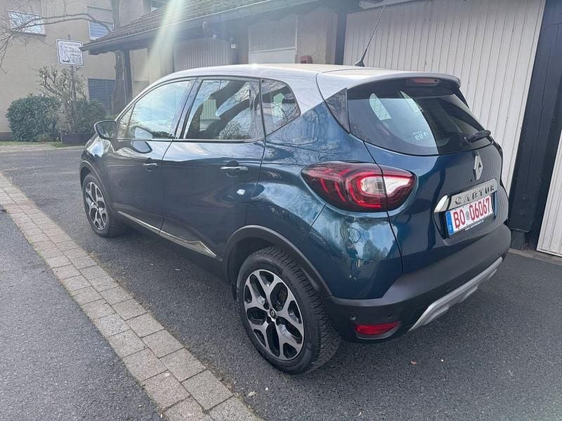 Gebraucht Renault Captur Intens 150 PS (110 kW) 2019 Grün SUV