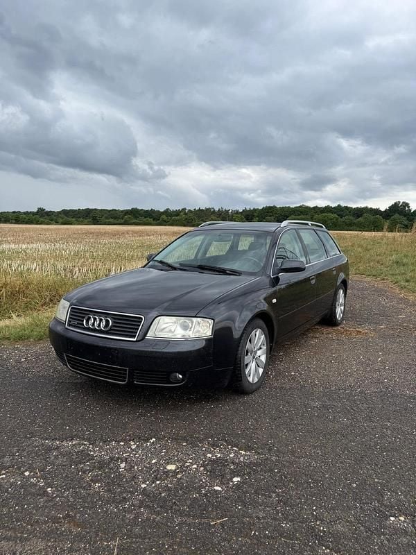 Schwarz Gebraucht 2004 Audi A6 Kombi | 2.999 € (Etwas zu teuer) - Bild 1/4