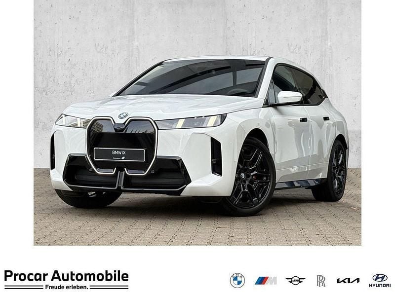 Neu BMW iX M Sport 300 kW (408 PS) 2026 Weiß SUV