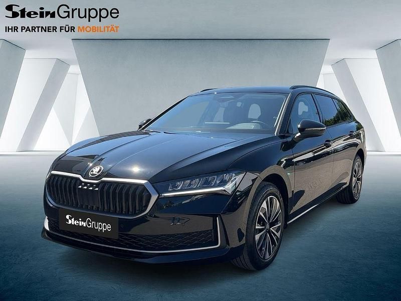 Schwarz Neu 2025 Skoda Superb Selection Kombi | 48.990 € (Etwas zu teuer) - Bild 1/4