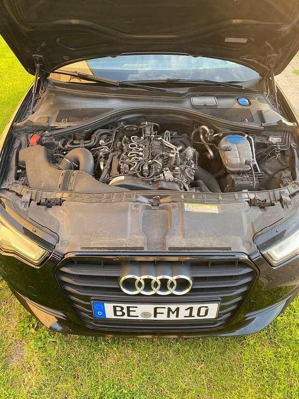 Gebraucht Audi A6 177 PS (130 kW) 2013 Schwarz Kombi