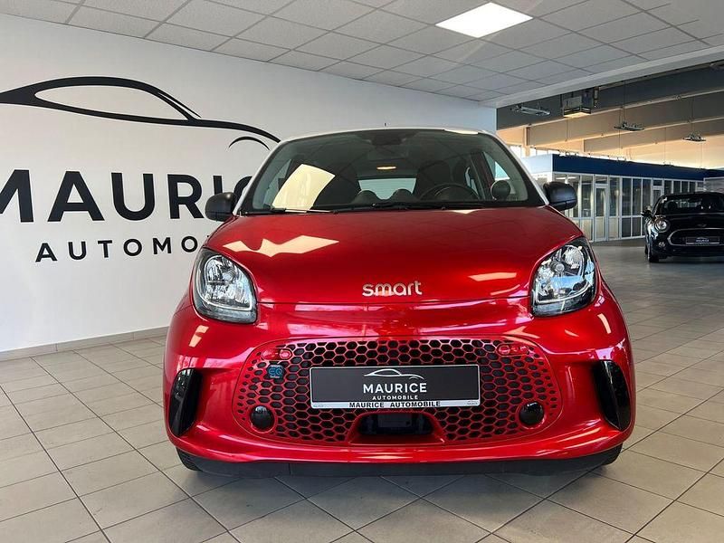 Gebraucht Smart ForFour Electric Drive 60 kW (82 PS) 2020 Rot Limousine