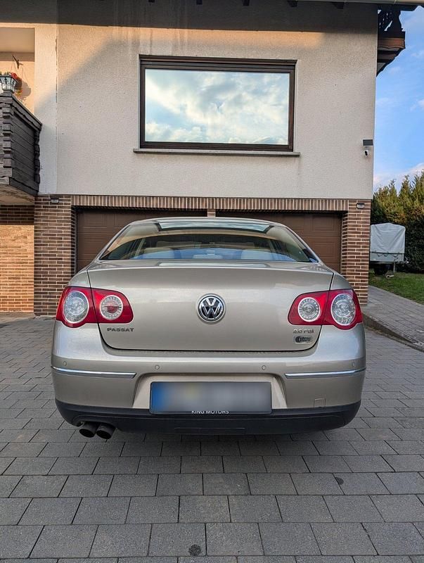 Usata VW Passat 200 CV (147 kW) 2007 Beige Berlina