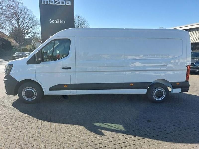 Neu Nissan Interstar 150 PS (110 kW) 2025 Weiss Van