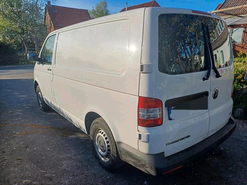 Second-hand VW T5 101 CP (74 kW) 2013 Alb Van