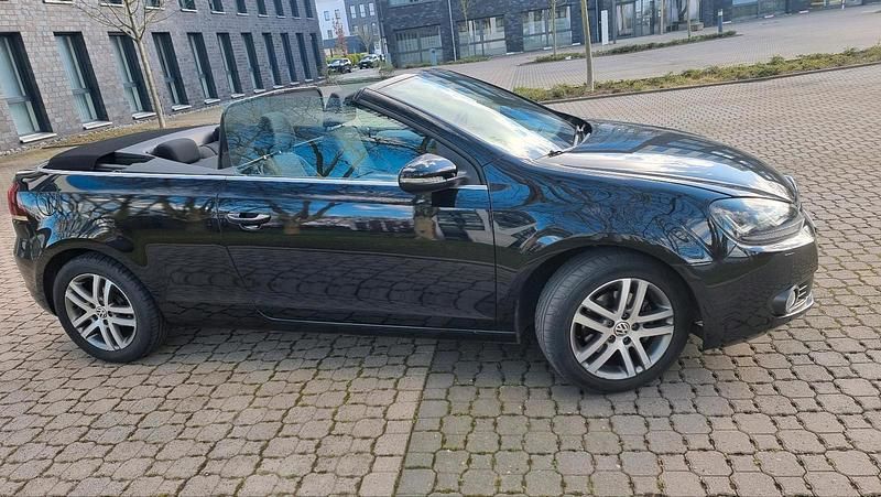 Gebraucht VW Golf Cabriolet 105 PS (77 kW) 2012 Schwarz Cabrio