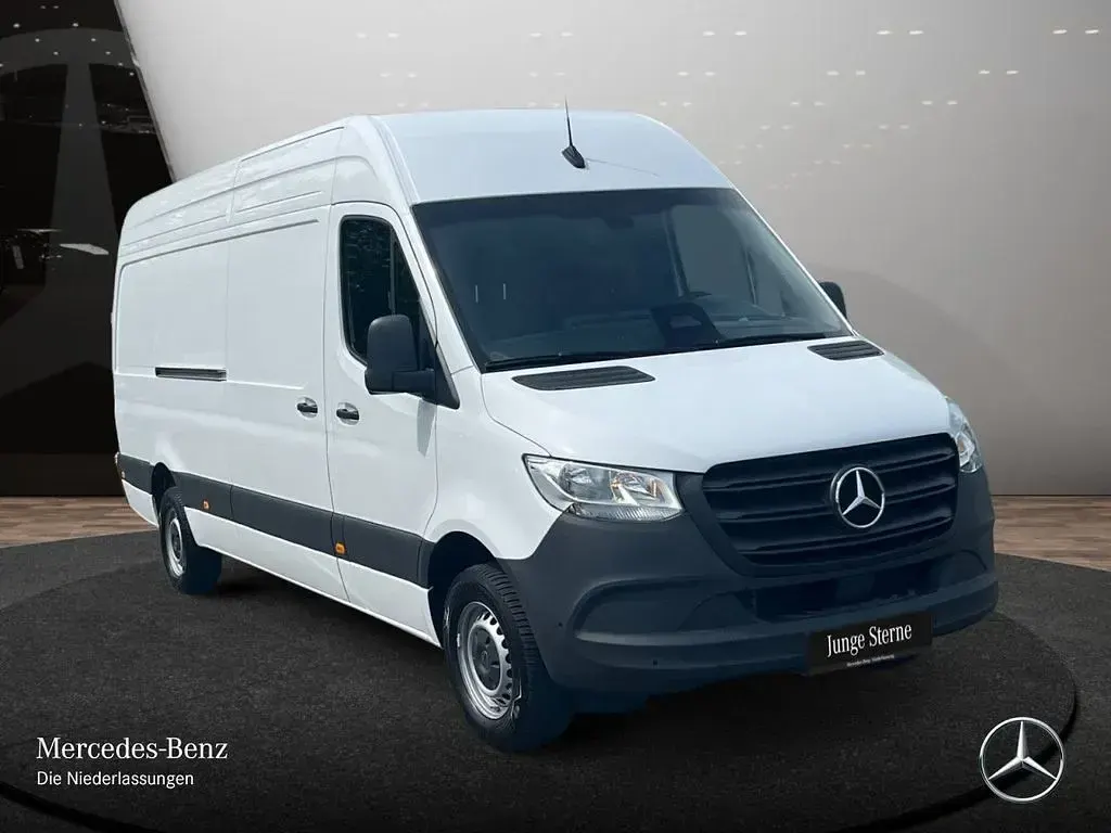 Occasion Mercedes Sprinter 170 ch (125 kW) 2025 Blanc Van