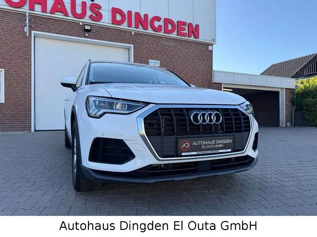 Second-hand Audi Q3 Advanced 150 CP (110 kW) 2023 Alb SUV