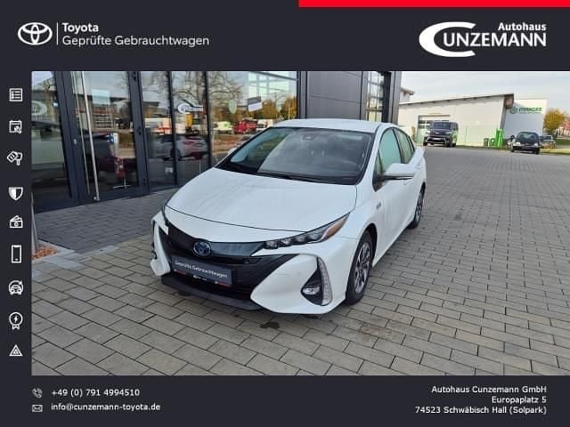 Gebraucht Toyota Prius Executive 122 PS (89 kW) 2020 Weiss Limousine