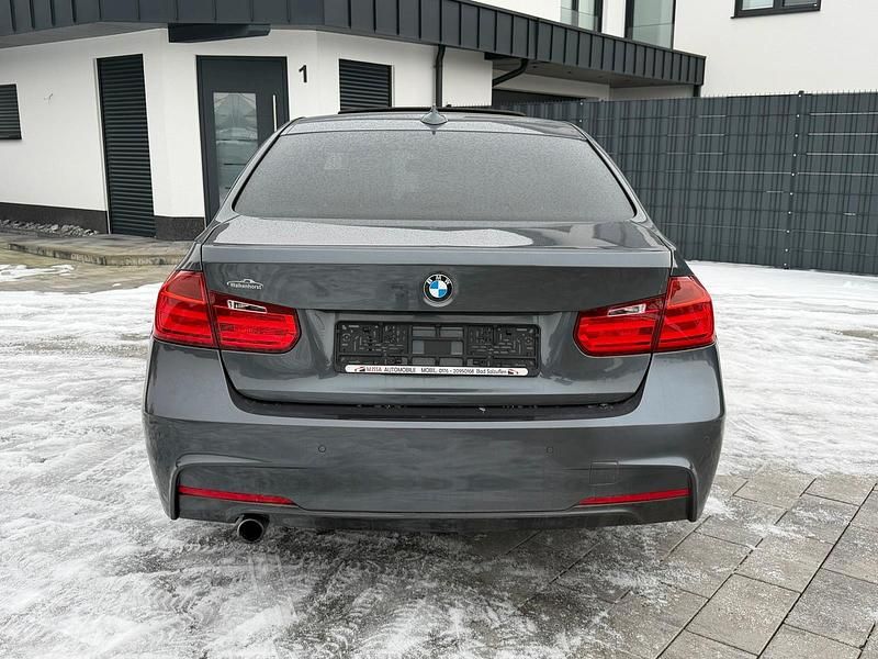 Gebraucht BMW 320 Sport Line 184 PS (135 kW) 2015 Grau Limousine