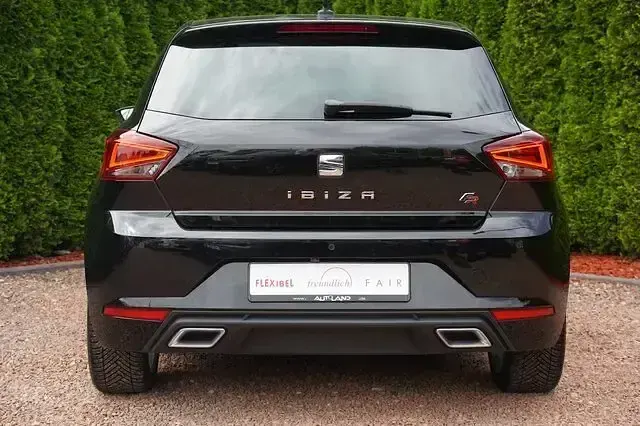 Gebraucht Seat Ibiza FR 110 PS (80 kW) 2021 Mitternachtsschwarz Kleinwagen