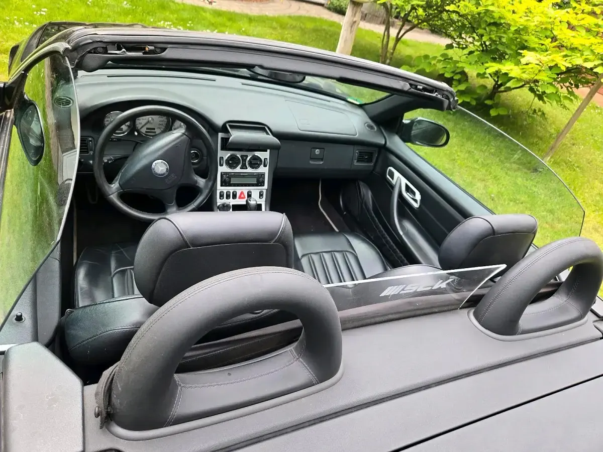 Gebraucht Mercedes SLK200 Edition 163 PS (119 kW) 2003 Schwarz Cabrio
