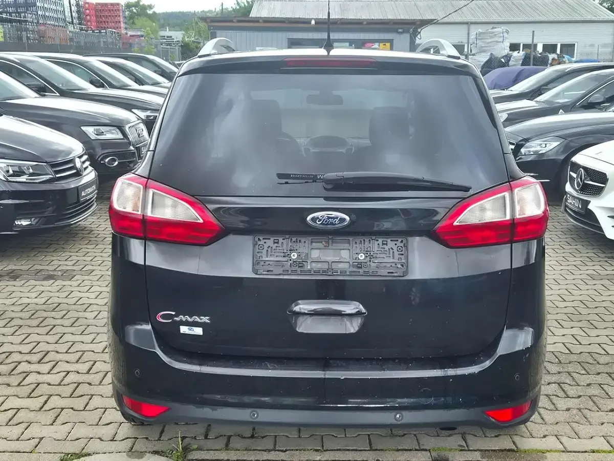 Gebraucht Ford Grand C-Max Trend 150 PS (110 kW) 2011 Pantherschwarz metallic Van / Kleinbus