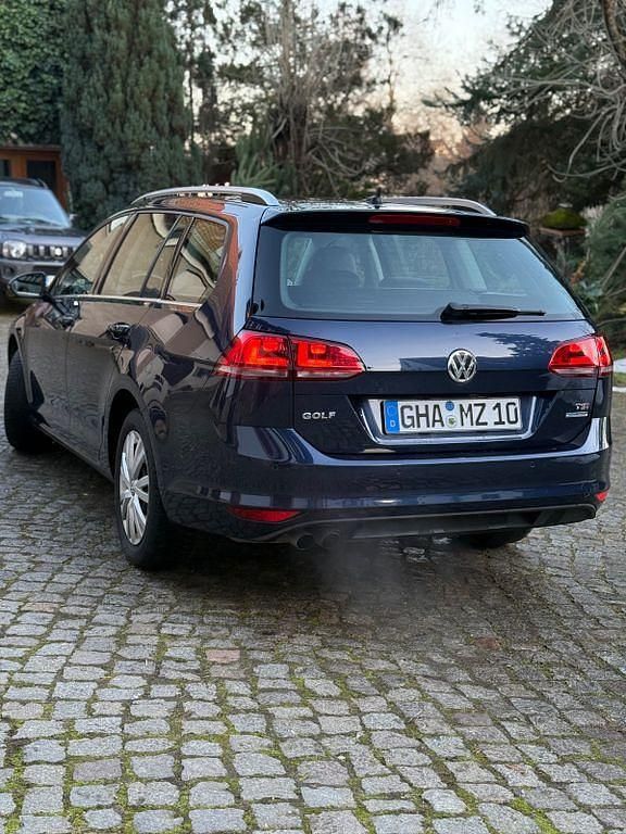 Gebraucht VW Golf VII Highline 140 PS (102 kW) 2014 Blau Kombi