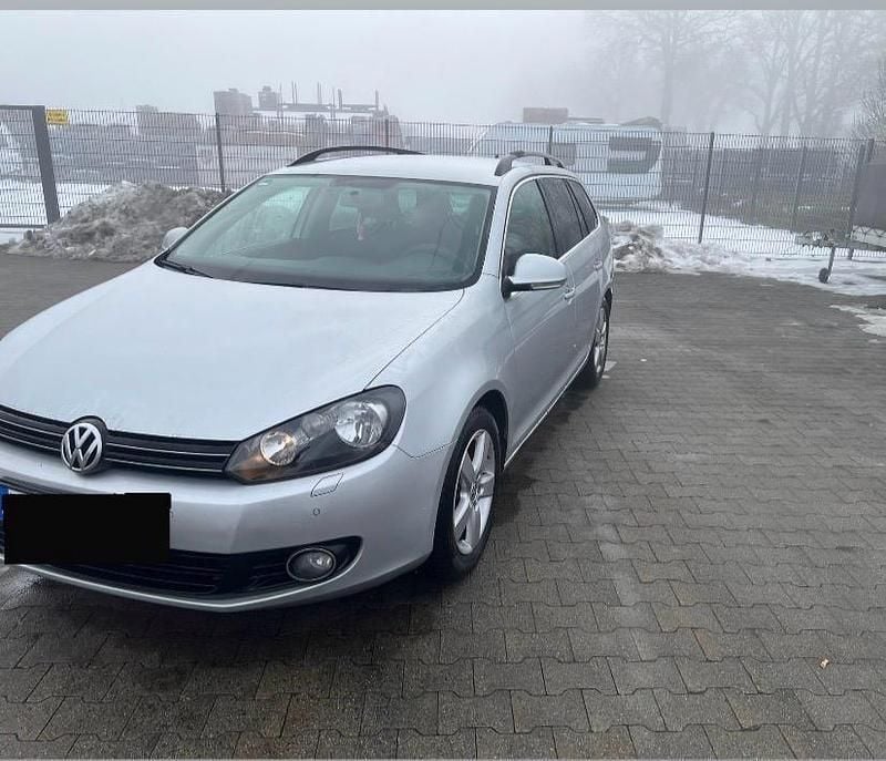 Gebraucht VW Golf VI 2011 Silber Kleinwagen