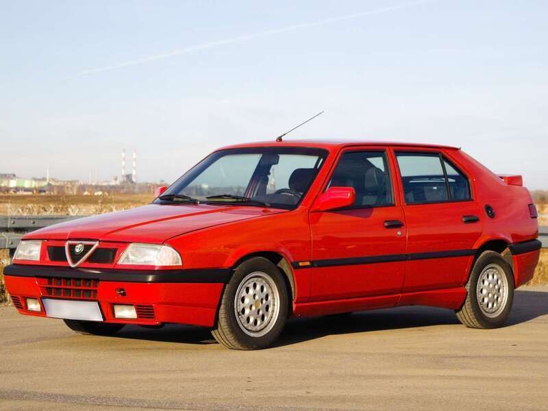 Rot Gebraucht 1991 Alfa Romeo 33 Quadrifoglio Verde Limousine | 13.490 € - Bild 1/4