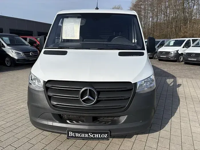 Gebraucht Mercedes Sprinter 114 PS (83 kW) 2023 Arktikweiß Van