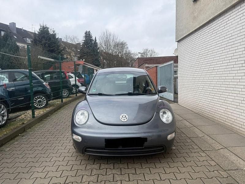 Gebraucht VW New Beetle 75 PS (55 kW) 2004 Grau Kleinwagen