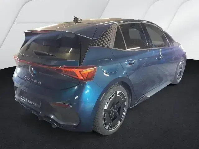Second-hand Cupra Born 169 kW (231 CP) 2022 Gri Hatchback