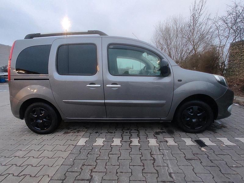 Gebraucht Renault Kangoo Intens 110 PS (80 kW) 2014 Grau Van / Kleinbus