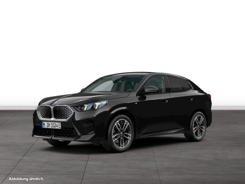 Gebraucht 2024 BMW iX2 Luxury Line SUV | 56.366 € - Bild 1/4