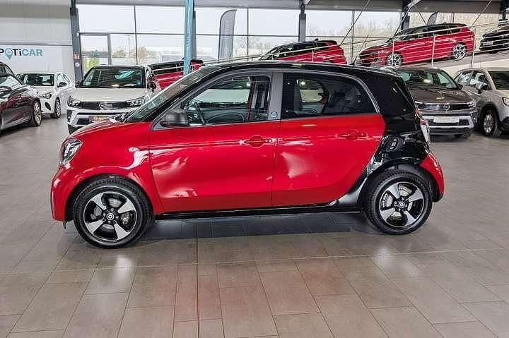 Gebraucht Smart ForFour Electric Drive 60 kW (82 PS) 2021 Rot Kleinwagen
