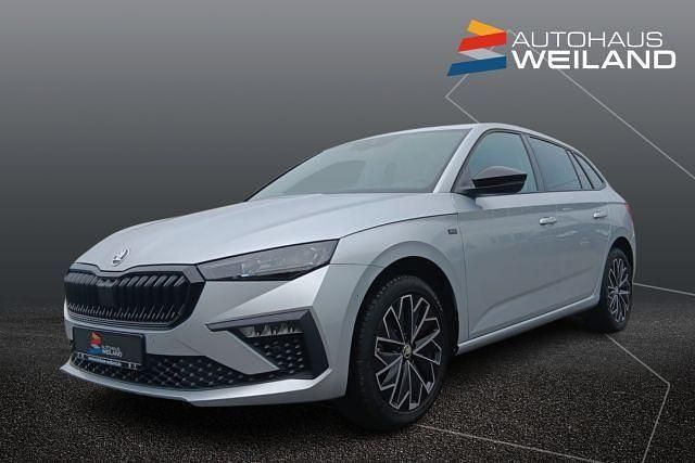 Silber Gebraucht 2024 Skoda Scala Drive Kleinwagen | 20.900 € (Etwas zu teuer) - Bild 1/4