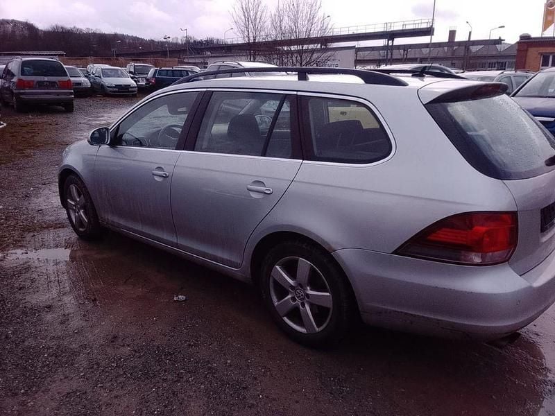 Gebraucht VW Golf VI Comfortline 122 PS (89 kW) 2009 Kleinwagen