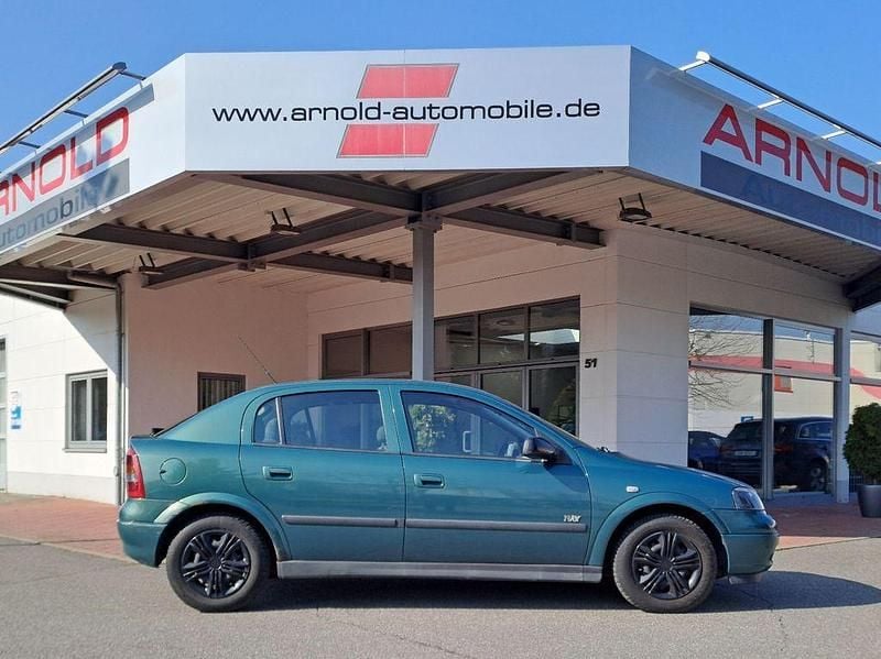 Gebraucht Opel Astra Njoy 84 PS (61 kW) 2003 Grün Limousine