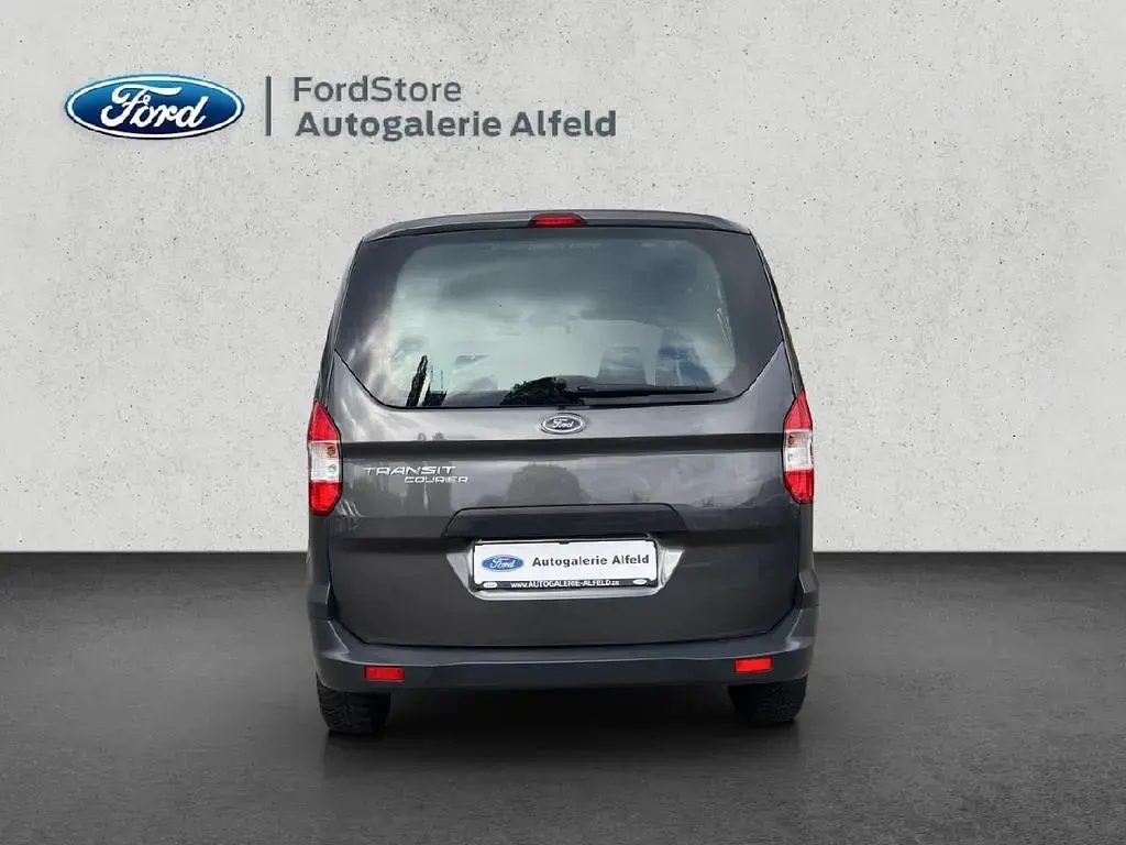 Gebraucht Ford Transit Trend 101 PS (74 kW) 2022 Grau Van / Kleinbus