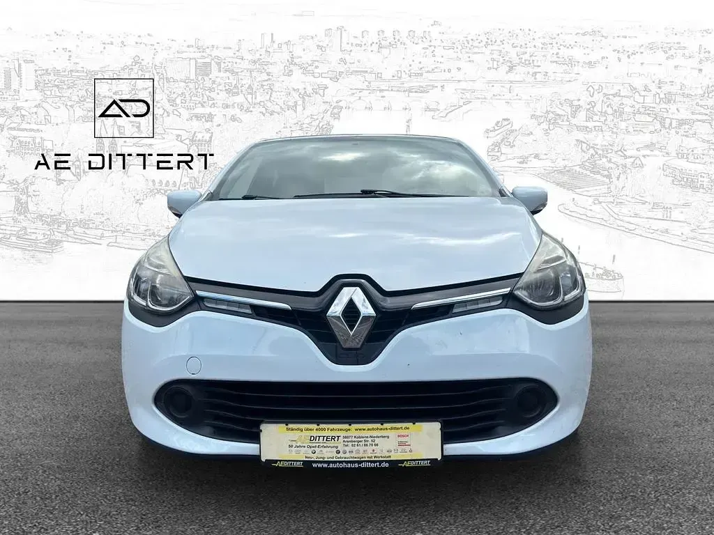 Gebraucht Renault Clio IV Dynamique 73 PS (53 kW) 2015 Weiß Limousine