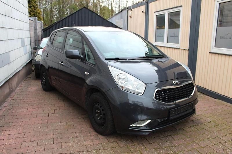 Gebraucht Kia Venga 90 PS (66 kW) 2016 (e5b) dark gun Kleinwagen