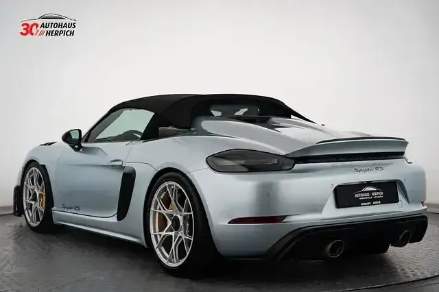 Gebraucht Porsche Boxster Spyder 500 PS (367 kW) 2024 Azzurothetysmetallic  farbe n Cabrio