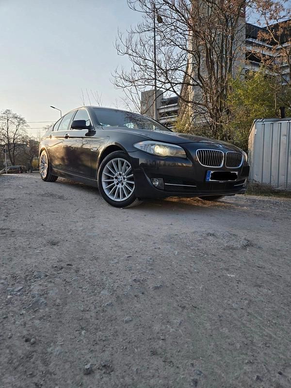 Second-hand BMW 523 2010 Berlinǎ