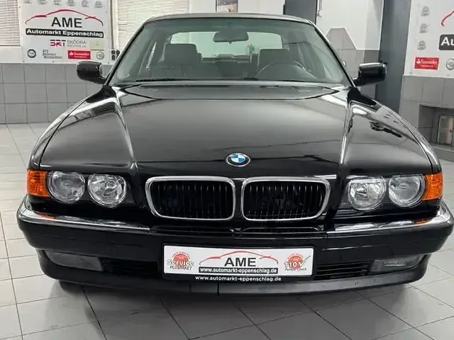Gebraucht BMW 735 238 PS (175 kW) 1999 Schwarz Limousine