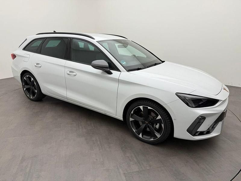 Gebraucht Cupra Leon 204 PS (150 kW) 2024 Weiß Limousine