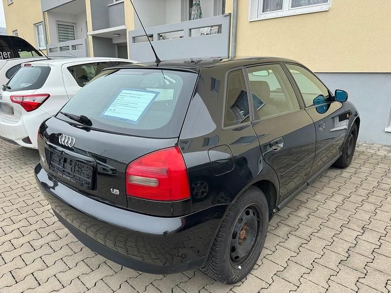 Gebraucht Audi A3 125 PS (91 kW) 2000 Schwarz Kleinwagen