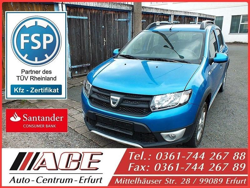 Blau Gebraucht 2013 Dacia Sandero Stepway Kleinwagen | 6.490 € (Guter Preis) - Bild 1/3
