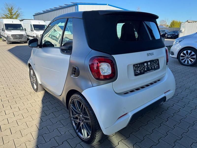 Gebraucht Smart ForTwo Cabrio Brabus 90 PS (66 kW) 2018 Grau Cabrio