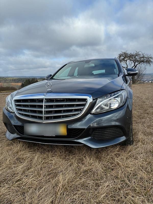 Gebraucht Mercedes C250 204 PS (150 kW) 2016 Grau Kombi
