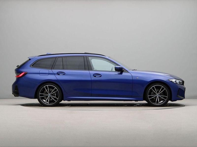 Gebraucht BMW 318 Performance 156 PS (114 kW) 2024 Blau Kombi