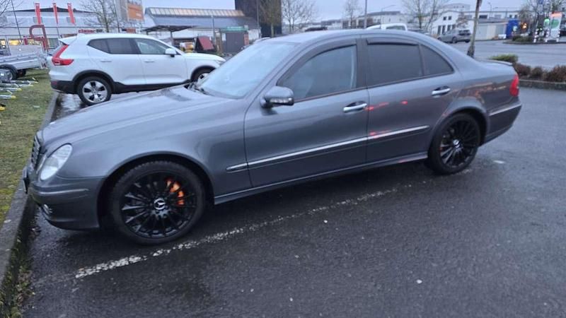 Gebraucht Mercedes E280 Avantgarde 190 PS (139 kW) 2008 Kombi