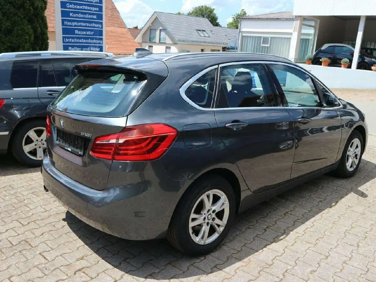 Gebraucht BMW 218 Advantage 136 PS (100 kW) 2017 Other Van / Kleinbus