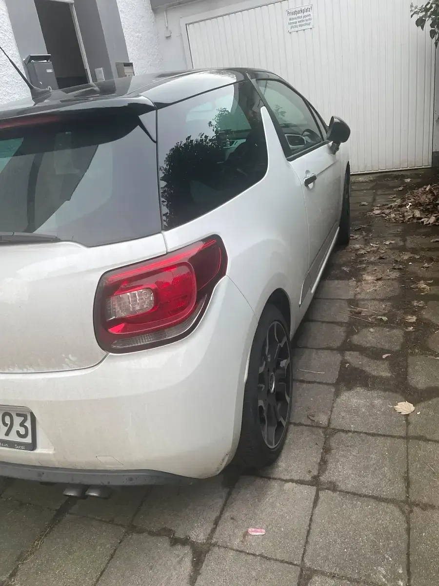 Gebraucht Citroën DS3 156 PS (114 kW) 2012 Weiß Kleinwagen