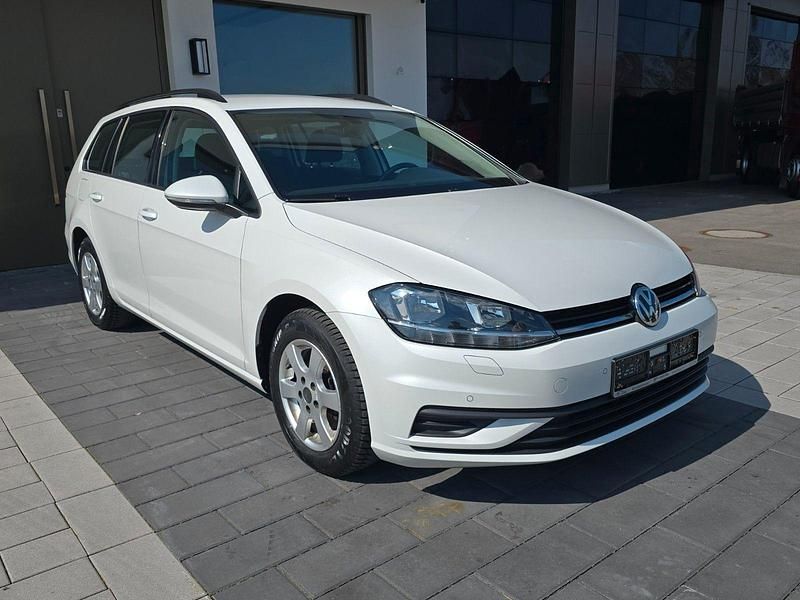 Gebraucht VW Golf VII 116 PS (85 kW) 2018 Weiß Kombi