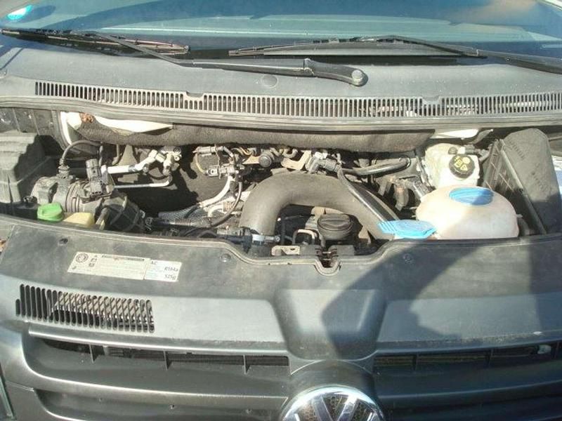 Gebraucht VW Transporter 102 PS (75 kW) 2012 Candyweiss Van