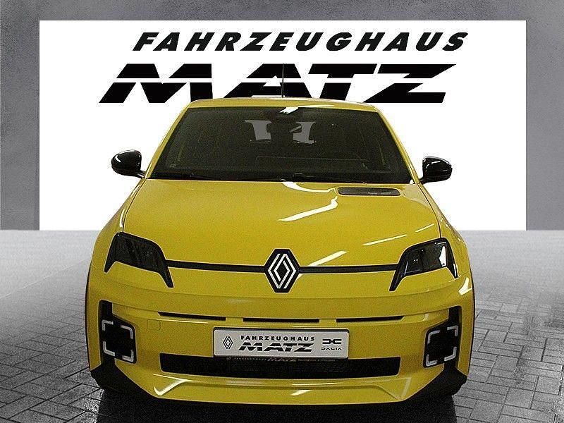 Neu Renault 5 E-Tech Urban 88 kW (120 PS) 2025 Grün Limousine