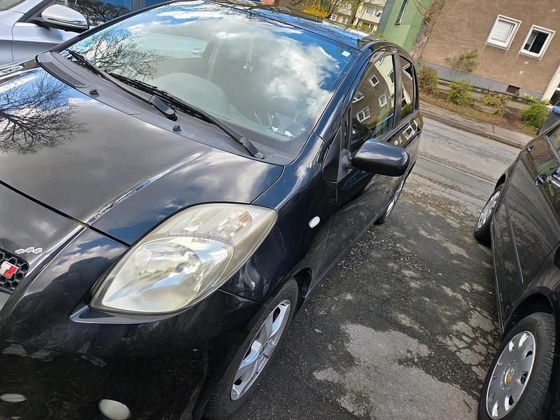 Gebraucht Toyota Yaris 133 PS (97 kW) 2008 Schwarz Kleinwagen