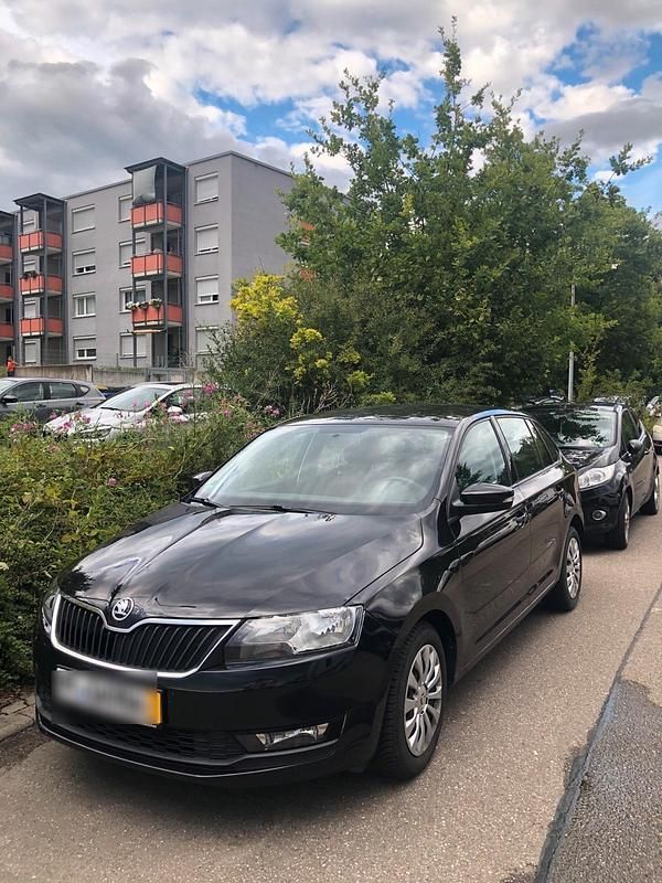 Schwarz Gebraucht 2018 Skoda Rapid Kleinwagen | 8.400 € (Guter Preis) - Bild 1/4