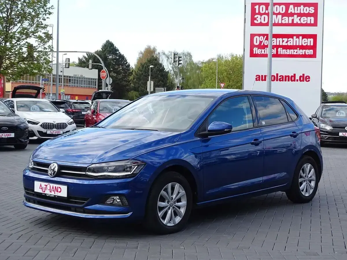 Gebraucht VW Polo Comfortline 95 PS (69 kW) 2018 Blau Kleinwagen